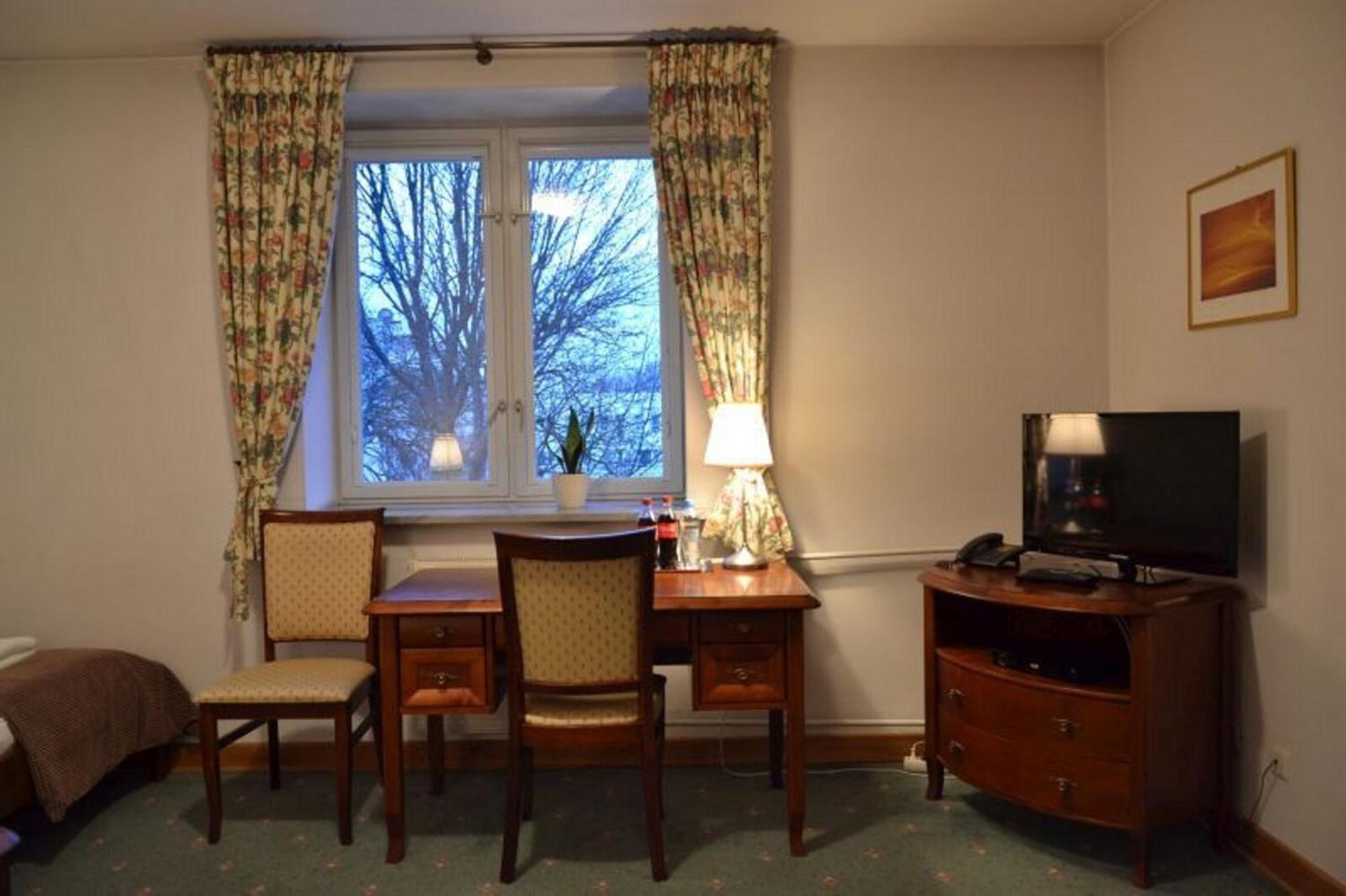 Hotel Lazienkowski Warsaw Room photo